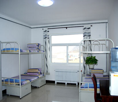 湖北省翰熙振广告有限公司集团宿舍家具